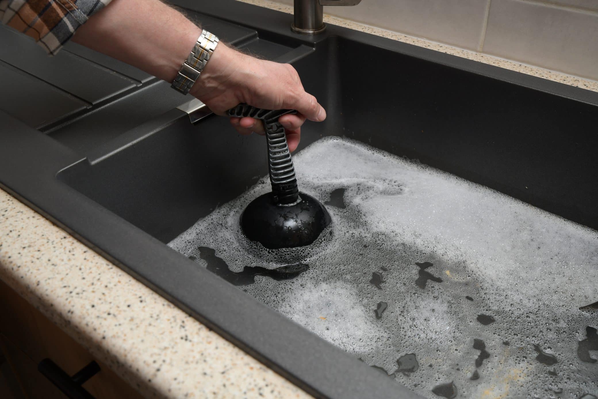 Abfluss verstopft scaled